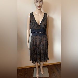 Signature by Robbie Bee